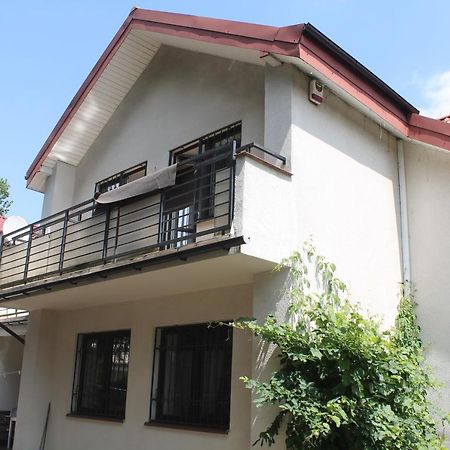 ורשה Saska Ochota Forest Guest House מראה חיצוני תמונה