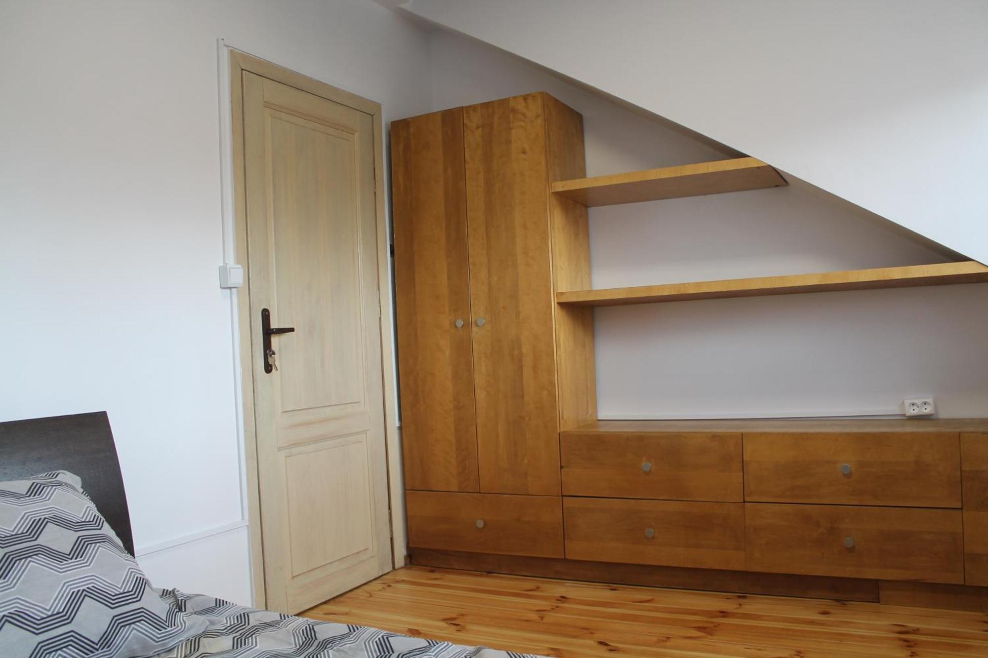 ורשה Saska Ochota Forest Guest House מראה חיצוני תמונה