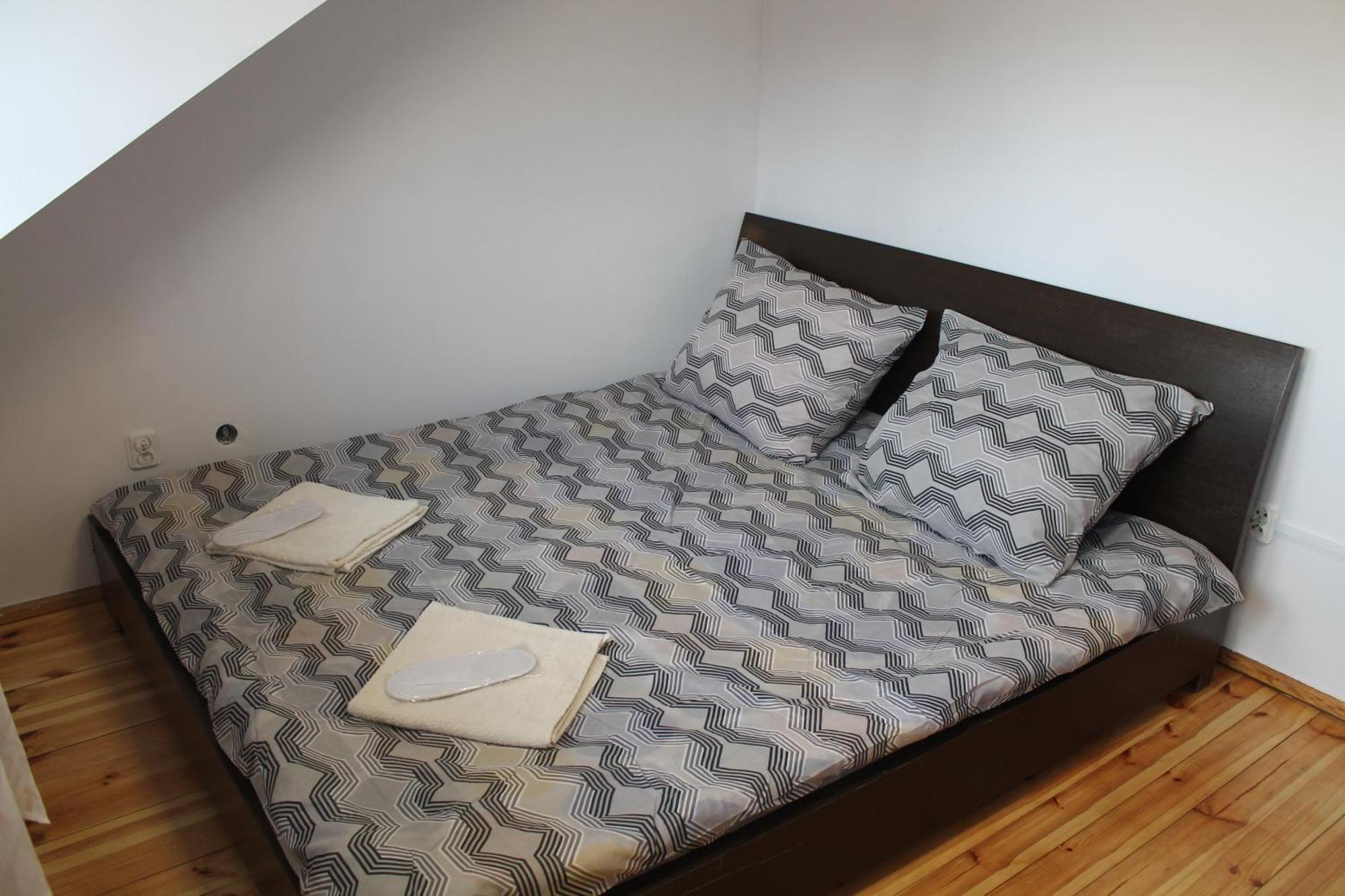 ורשה Saska Ochota Forest Guest House מראה חיצוני תמונה
